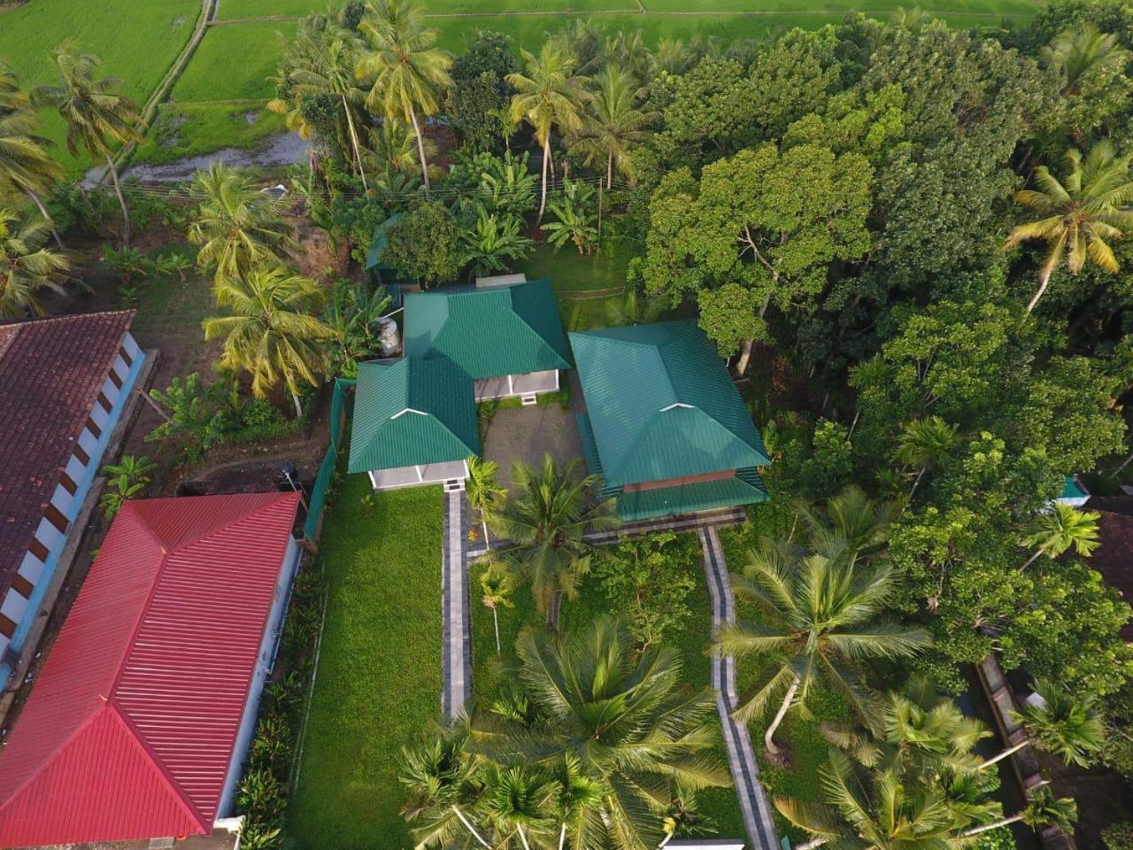 Pamba Inn Alappuzha Экстерьер фото